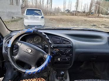 porsche 911: Chevrolet Lanos: 2006 г., 1.5 л, Механика, Бензин, Седан — 6