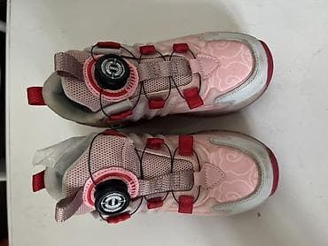 футбольные кроссовки: Ролик+ кроссовка 2в1 светящиеся подошва ролики съемные можно снять — 4