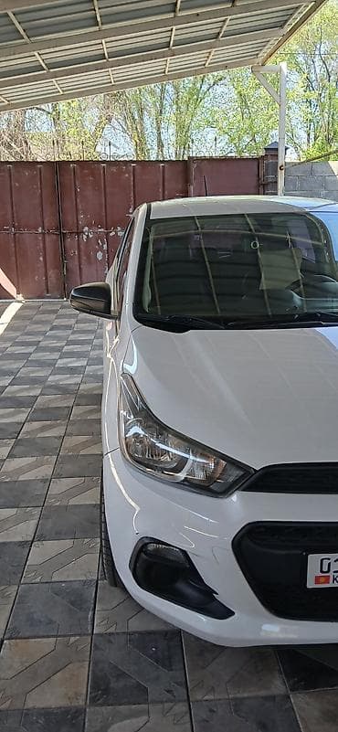 accord 2000: Chevrolet Spark: 2018 г., 0.1 л, Автомат, Бензин, Хэтчбэк — 4