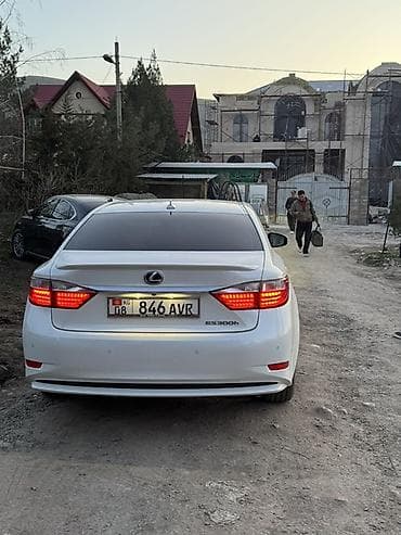 авто элек: Lexus ES: 2013 г., 2.5 л, Автомат, Гибрид, Седан — 3