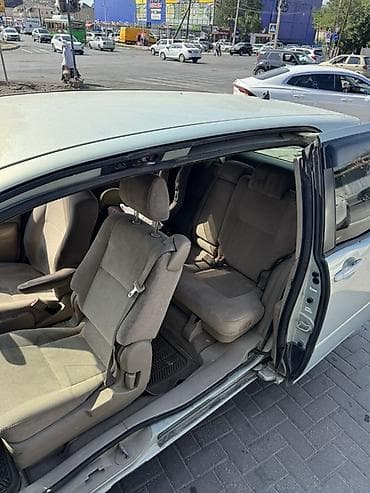 тайота из: Toyota Raum: 2003 г., 1.5 л, Автомат, Бензин, Минивэн — 9