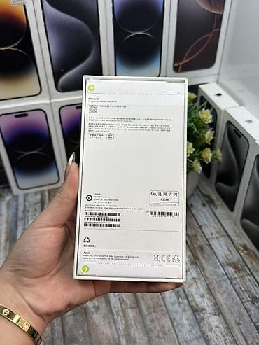 с коробкой: IPhone 16, Новый, Черный, Коробка, В рассрочку — 3