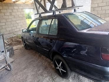 фолксваген туарег: Volkswagen Vento: 1996 г., 1.8 л, Механика, Бензин, Седан — 7