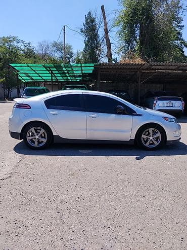 Chevrolet Volt: 2014 г., 1.4 л, Вариатор, Электромобиль, Лифтбек — 8