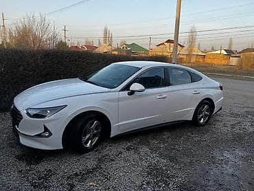 camry 2014: Hyundai Sonata: 2019 г., 2 л, Автомат, Бензин, Седан — 4