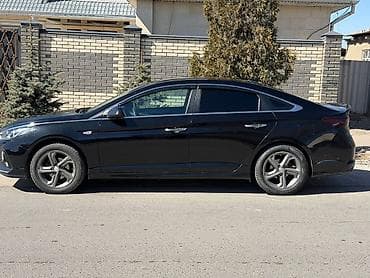 e class: Hyundai Sonata: 2018 г., 2 л, Автомат, Бензин, Седан — 1