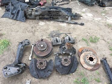 задний стоп на ауди с4: БМВ Е38 КУЗОВ АЙРБАГИ МОЛДИНГИ БАЛКИ ДВЕРИ КРЫЛЬЯ СТЁКЛА и многое — 18