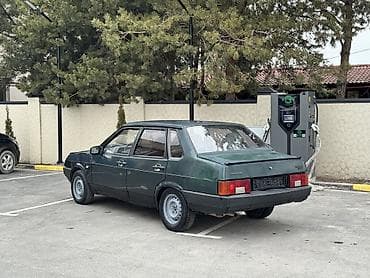 bew e39: ВАЗ (ЛАДА) 21099: 2002 г., 1.3 л, Вариатор, Бензин, Седан — 4