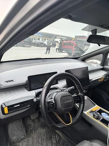 launch 431: GAC Aion Y — компактный электрический кроссовер/минивэн с просторным — 4