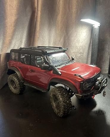 RC-скалолаз Bronco 1/10, 4WD — высокая версия - Масштаб полный at lalafo.kg RC-скалолаз Bronco 1/10, 4WD — высокая версия - Масштаб полный