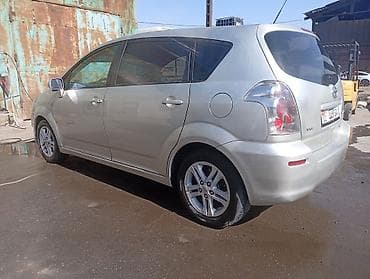 prius plus: Toyota Corolla Verso: 2007 г., 2.2 л, Механика, Дизель, Минивэн — 5
