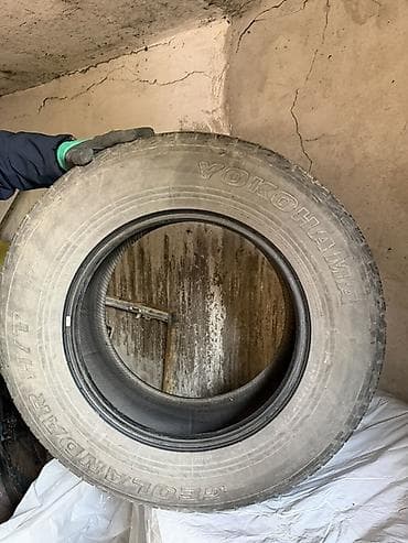 Шины: Шины 265 / 65 / R 17, Лето, Б/у, Комплект, Внедорожные (АТ/МТ), Япония, Yokohama — 2