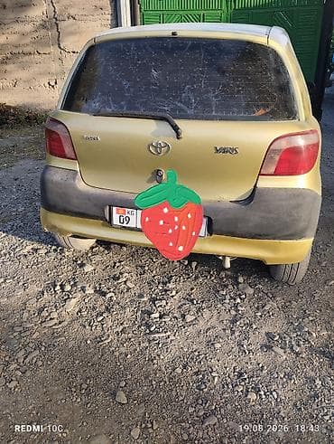 бампер авто: Toyota Yaris: 2000 г., Бензин, Хэтчбэк — 4