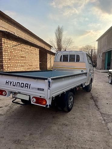 Продажа авто: Hyundai Porter: 2019 г., 2.5 л, Автомат, Дизель, Фургон — 4