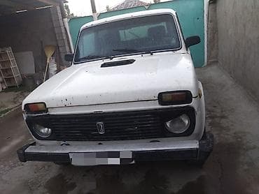 продаю жигули 2107: ВАЗ (ЛАДА) 4x4 Нива: 1992 г., 1.7 л, Механика, Бензин — 4