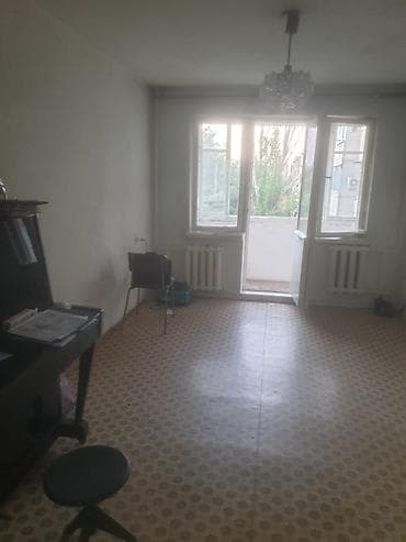 3 комнаты, 58 м², Цум 4 этаж