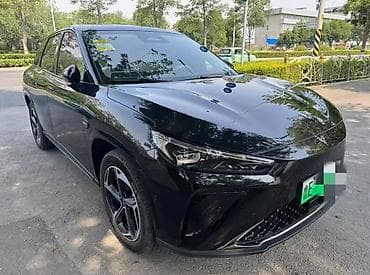 Lixiang: Lixiang One: 2024 г., 1.5 л, Автомат, Гибрид — 3