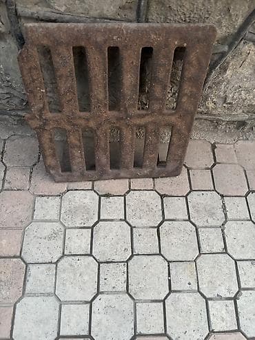 чугунные люк: Чугунные решетки для ливневого водоотвода - Материал: чугун, высокая — 2
