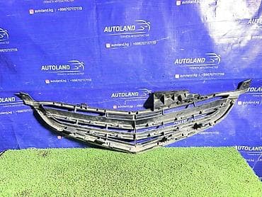 Автозапчасти: Решетка радиатора Honda 2004 г., Б/у, Оригинал — 3