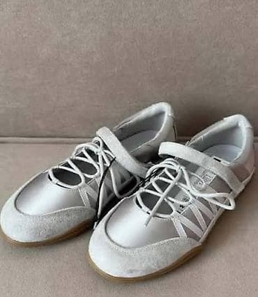 Лоферлер: Лоферлер, 37.5, 38, Uniqlo, Жаңы, түсү - Боз — 1