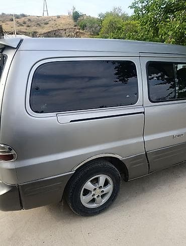а 170: Hyundai Starex: 2006 г., 2.5 л, Автомат, Дизель, Минивэн — 4
