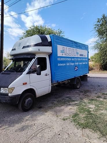 мото бокс: Грузовой фургон Mercedes-Benz (кабина Sprinter/Transporter) - Тип — 7