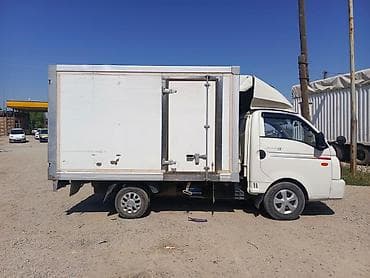 Hyundai Porter: 2013 г., 2.5 л, Механика, Дизель, Фургон