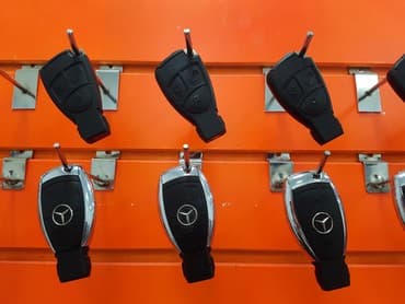 программирование ключей: Компьютерная диагностика, Регулировка, адаптация систем автомобиля, Изготовление систем автомобиля — 3