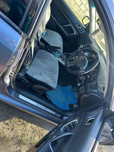 субару импреза 2009: Subaru Legacy: 2005 г., 2 л, Автомат, Бензин, Седан — 8