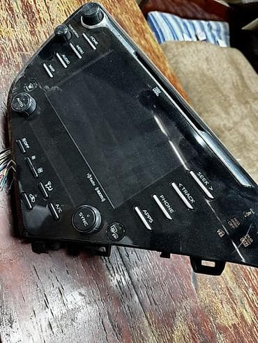 can bus: Штатная мультимедийная система JBL для Toyota Camry 70 (головное — 2