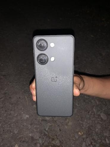 Техника и электроника: OnePlus Ace 2V, Б/у, 256 ГБ, цвет - Черный, 2 SIM — 2