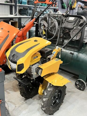 форостер 2000: Мотоблок бензиновый, тяжелого класса - Мощный 4‑тактный бензиновый — 1