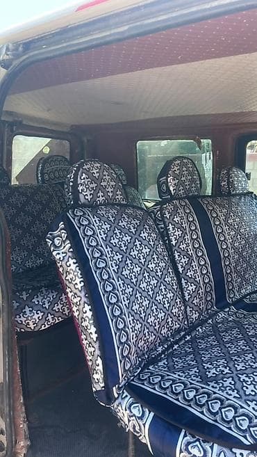 Продажа авто: Ford Transit: 2003 г., 2 л, Механика, Дизель, Минивэн — 5