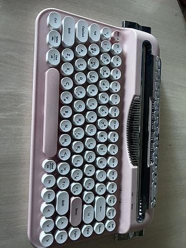 ipad 2018: Клавиатура, Размер: 100% — 3