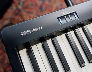 Спорт жана хобби: Roland FP-10 BK только фортепиано 42000 С крестик подставкой 43000 с — 2