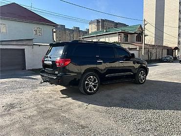 семиместные внедорожники: Toyota Sequoia: 2008 г., 5.7 л, Автомат, Бензин, Внедорожник — 4
