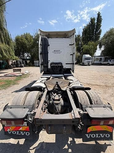 Volvo: Тягач, Volvo, 2012 г., Без прицепа — 5