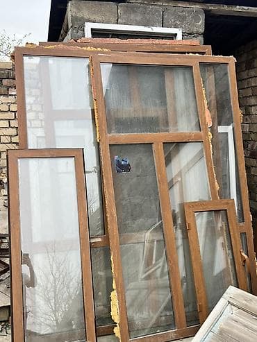 картон ящик: Строительные материалы после демонтажа В наличии: - Кирпич — 3