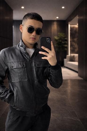 мужские жилеты: Мужская черная куртка-бомбер из экокожи - Размер на ярлыке: 48 - — 4