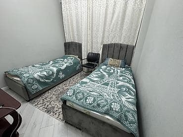 Односпальная кровать, Б/у, С матрасом, длина - 200 см