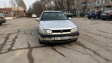 машины в рассрочку бу: Volkswagen Golf: 1993 г., 1.8 л, Механика, Хэтчбэк — 2