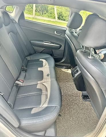 Продажа авто: Kia K5: 2020 г., 2 л, Автомат, Газ, Седан — 8