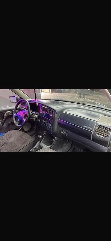 highlander 2012: Volkswagen Vento: 1995 г., 1.8 л, Механика, Газ, Седан — 5
