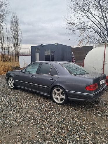 а 6: Mercedes-Benz E-Class: 1996 г., 3.2 л, Автомат, Газ, Седан — 5