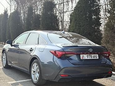 дишевли машина: Toyota Avalon: 2019 г., 2.5 л, Типтроник, Гибрид, Седан — 4