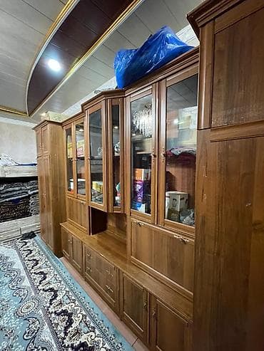 гостинный стол: Гостиный гарнитур + диван-кровать + двуспальная кровать Комплект — 2