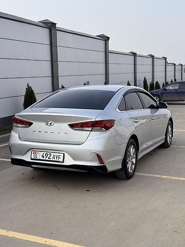 Hyundai Sonata: 2018 г., 2 л, Автомат, Бензин, Седан