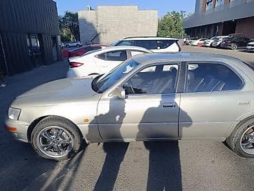 Lexus LS: 1994 г., 4 л, Автомат, Бензин, Седан — 2