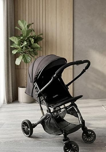 детские коляски anex sport: Коляска, Другой бренд, цвет - Черный, Б/у, Платная доставка — 1