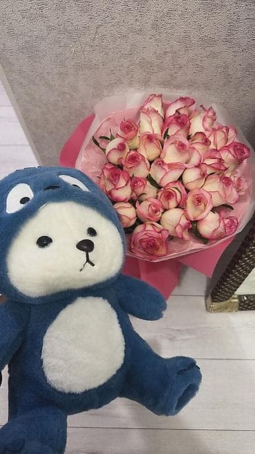 Гирлянды: Подарочный набор: букет и мягкая игрушка - Букет из роз кремового — 1